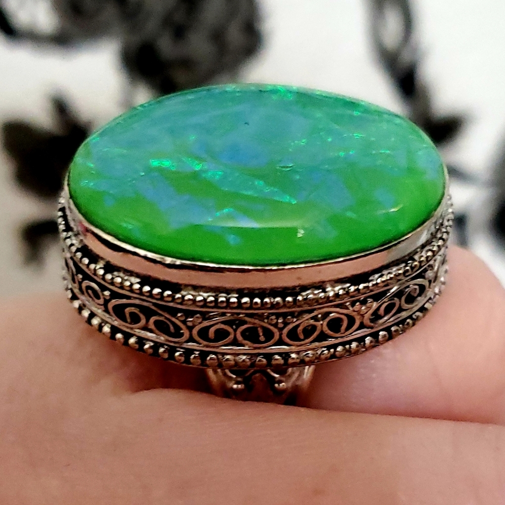 New Australian Triplet Opal 925 Silver Ring.